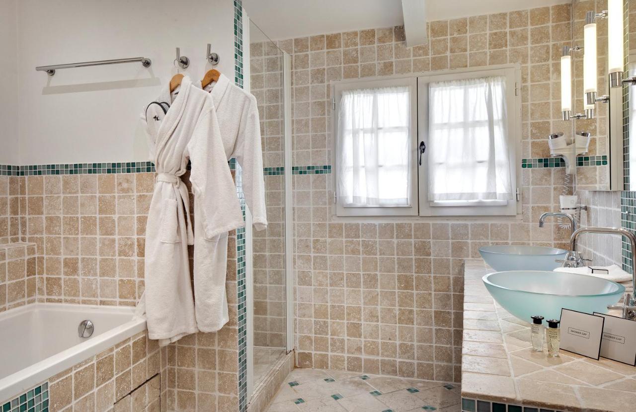 Le Domaine Du Colombier Otel Malataverne Dış mekan fotoğraf